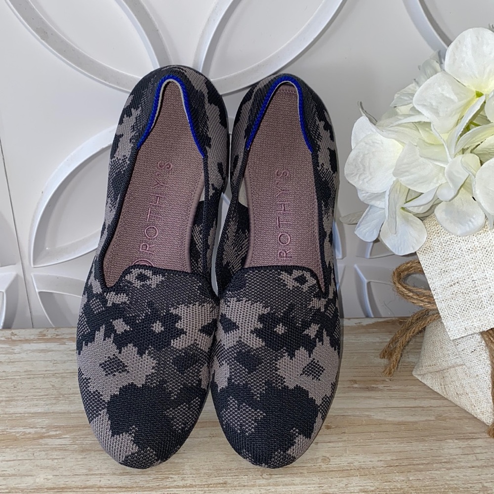 Rothy’s Gray Camo Almond Loafer Flats, Size 6.5